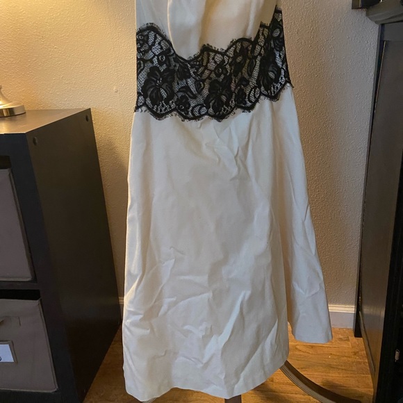 Great event dress. White House Black Market. Just steam to get wrinkles out. - Picture 4 of 4